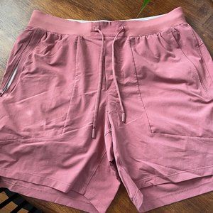 Lululemon License to Train Short (Liner)